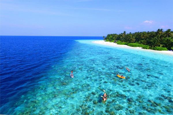 Maldives-Hôtel Fihalhohi Island Resort 4*